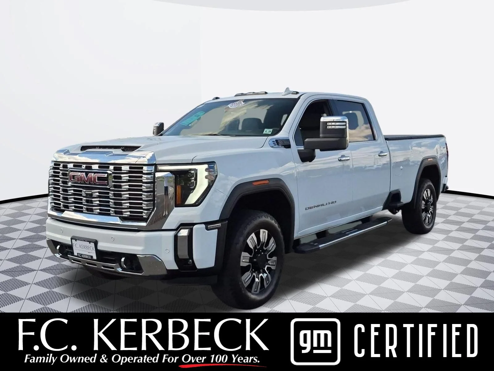 Used 2024 Summit White GMC Denali image 1