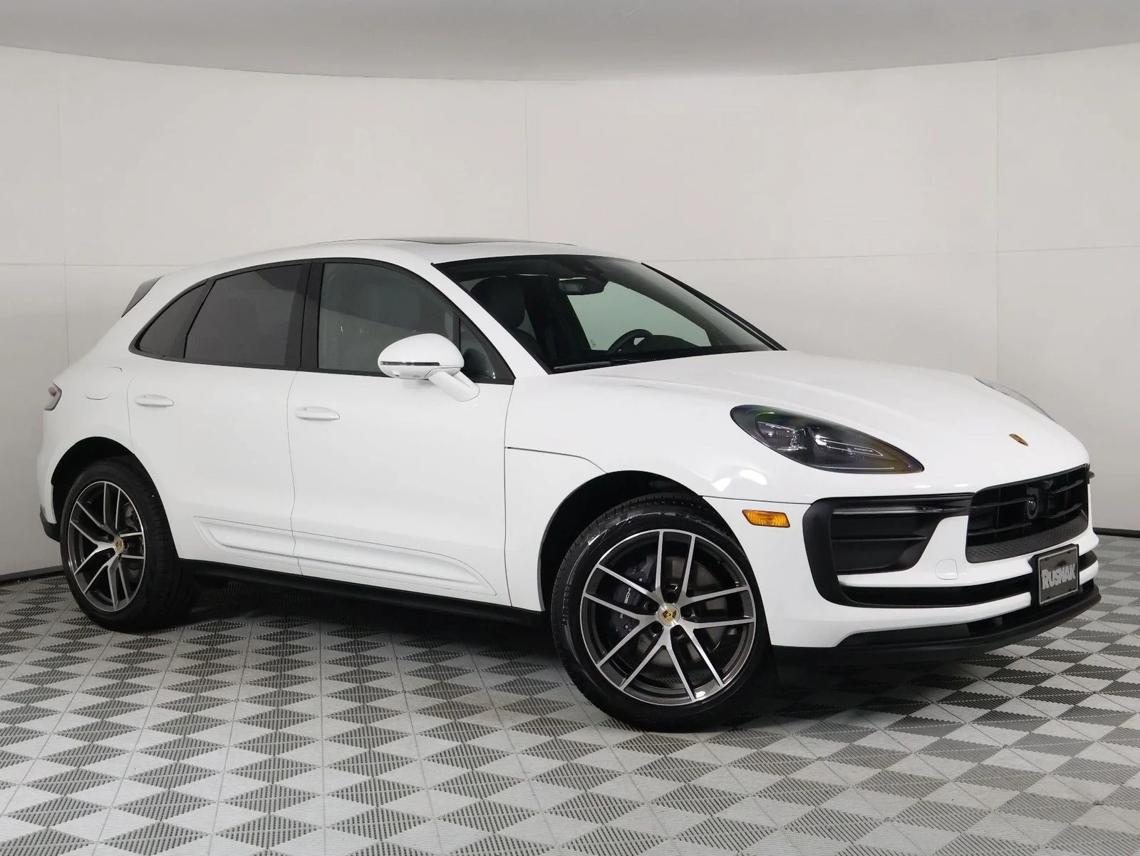 Certified Used 2026 White Porsche  image 9