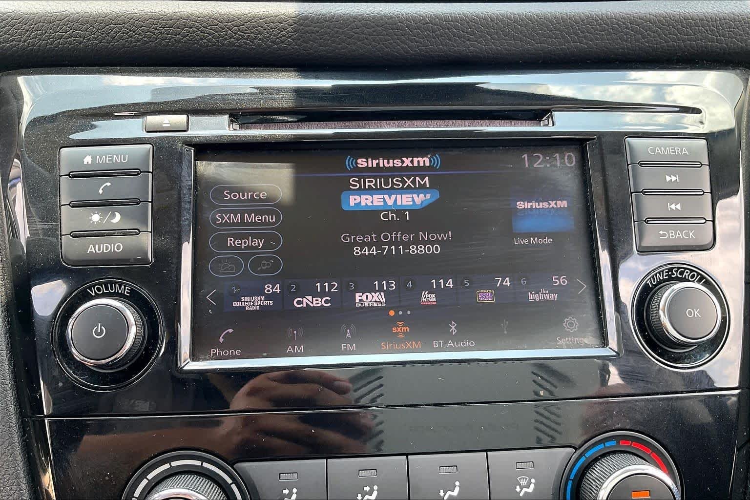 Used 2019 Caspian Blue Metallic Nissan S image 29