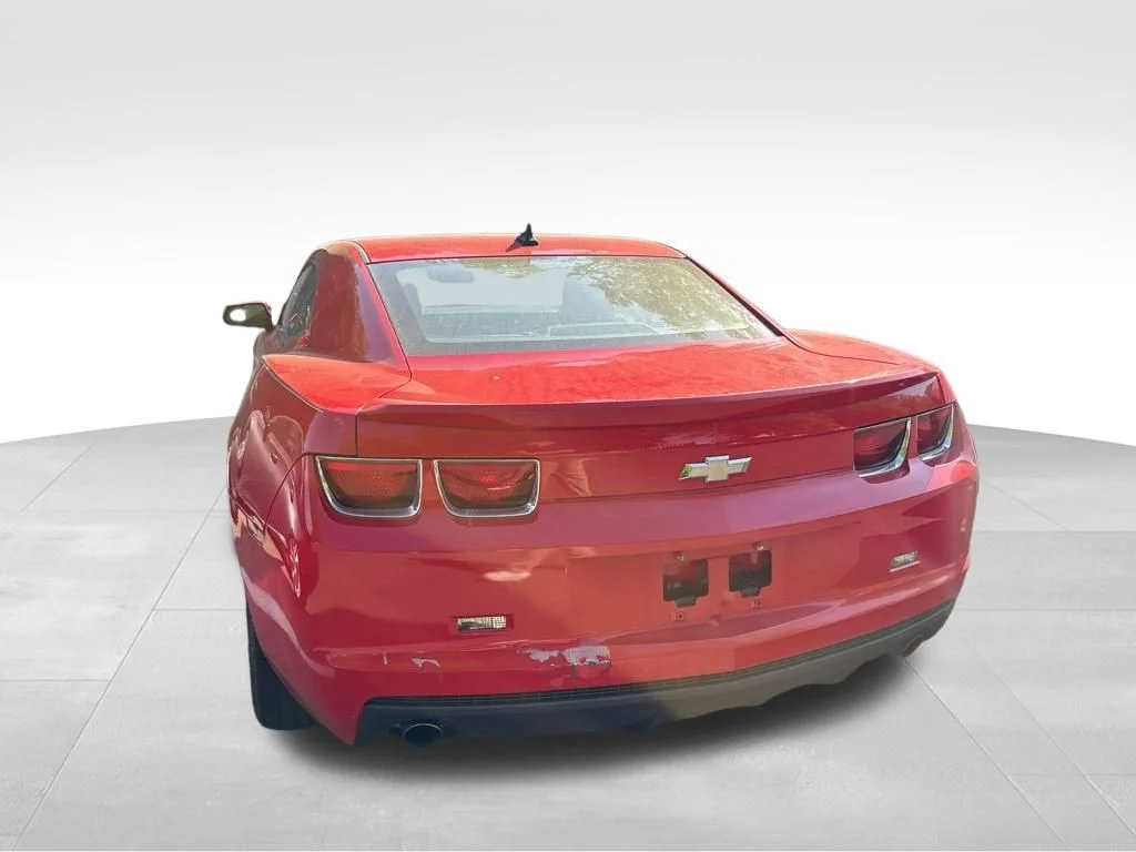 Used 2012 Red Chevrolet 1LT image 11
