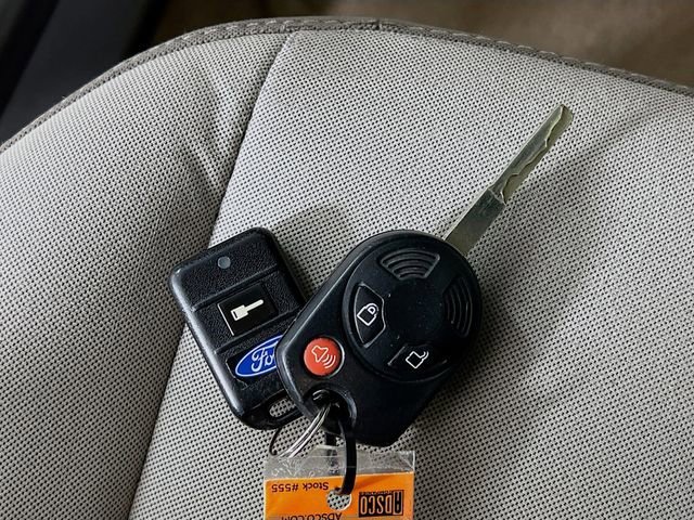 Used 2014 Black Ford SE image 12