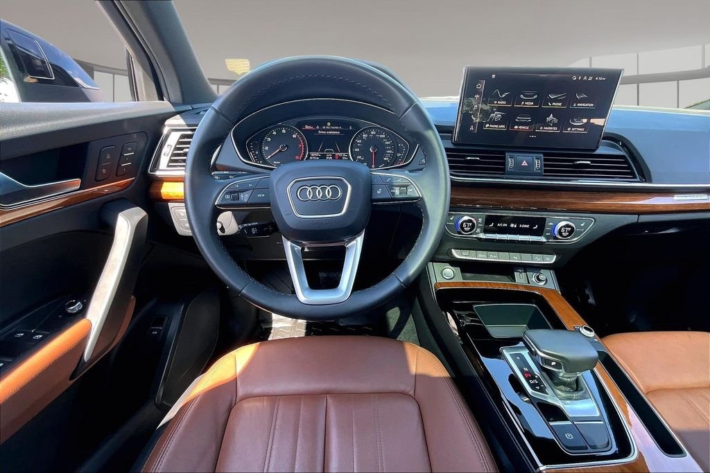 Used 2023 Black Audi 45 S line Premium image 5