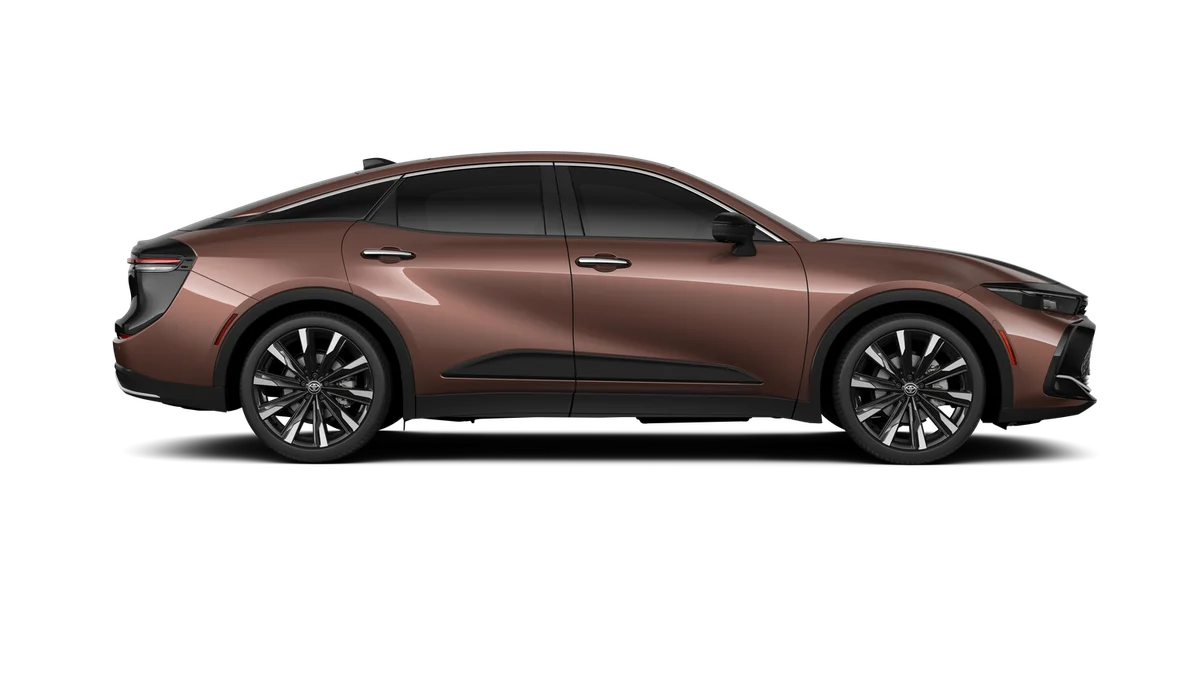 New 2026 Bronze Age with Black bi-tone Toyota Platinum image 12
