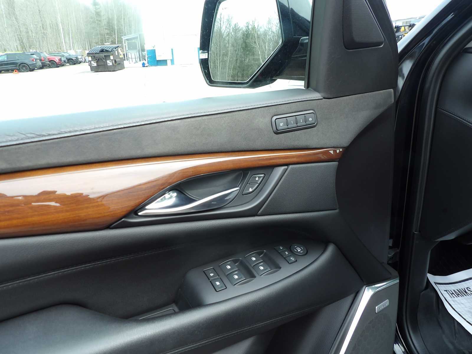 2020 Cadillac Escalade Premium Luxury - Photo 9