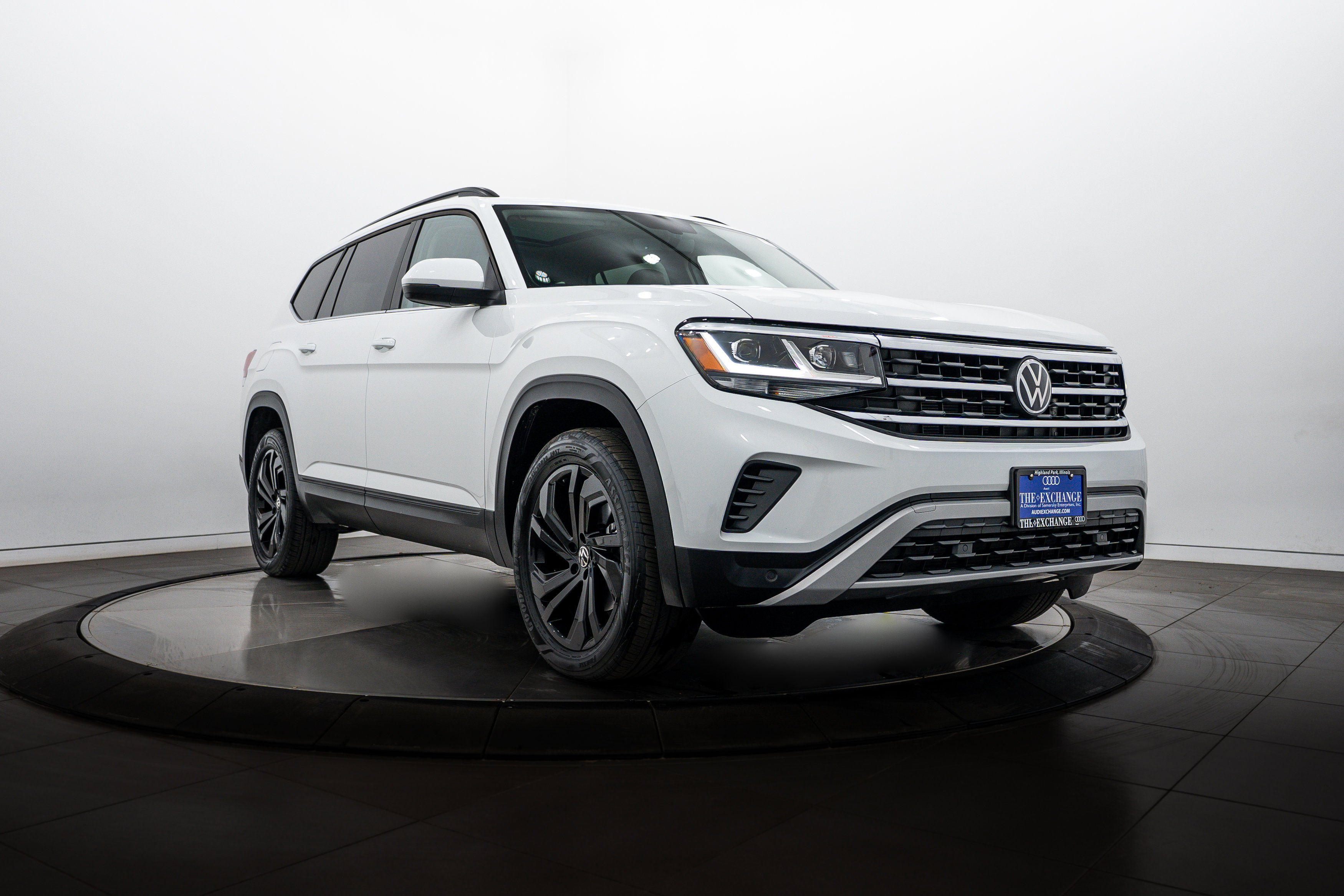 2023 Volkswagen Atlas SE w/Tech