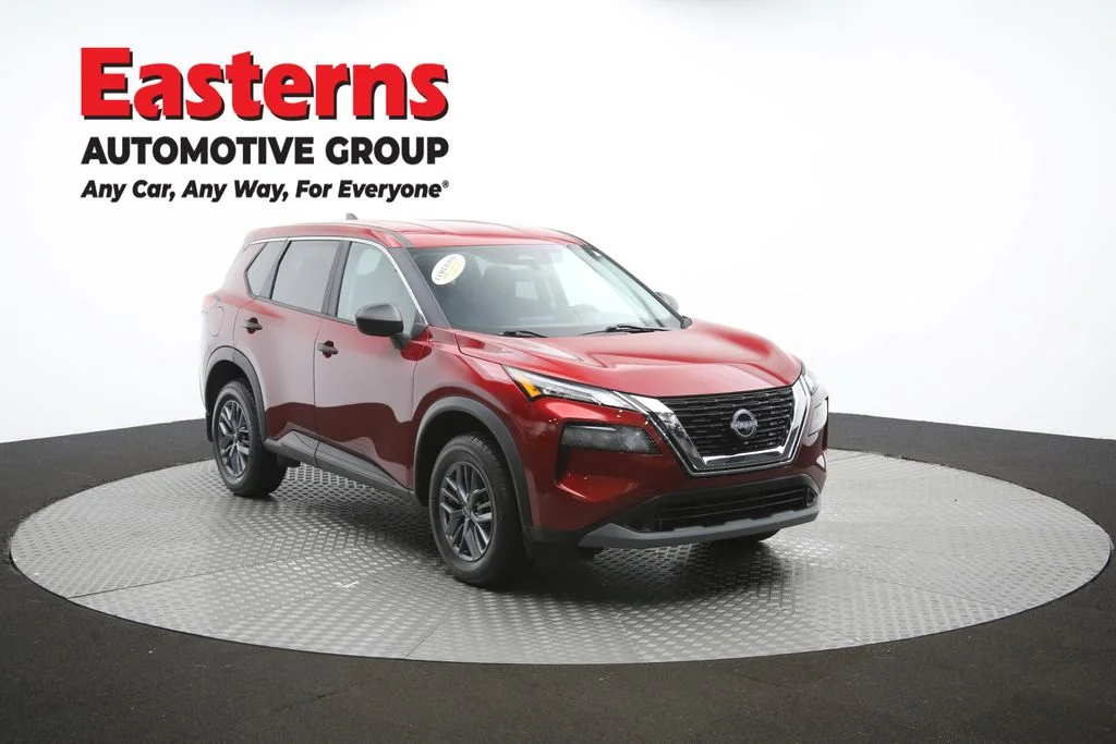Used 2023 Red Nissan S image 48