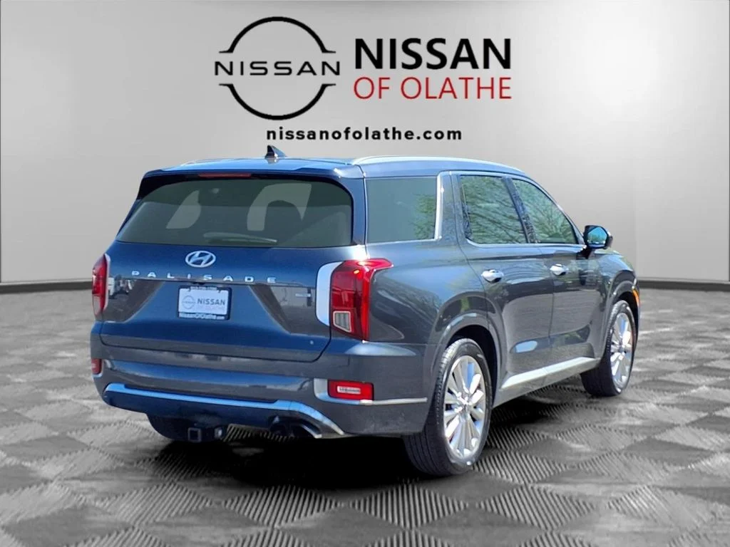 Used 2020 Gray Hyundai Limited image 29