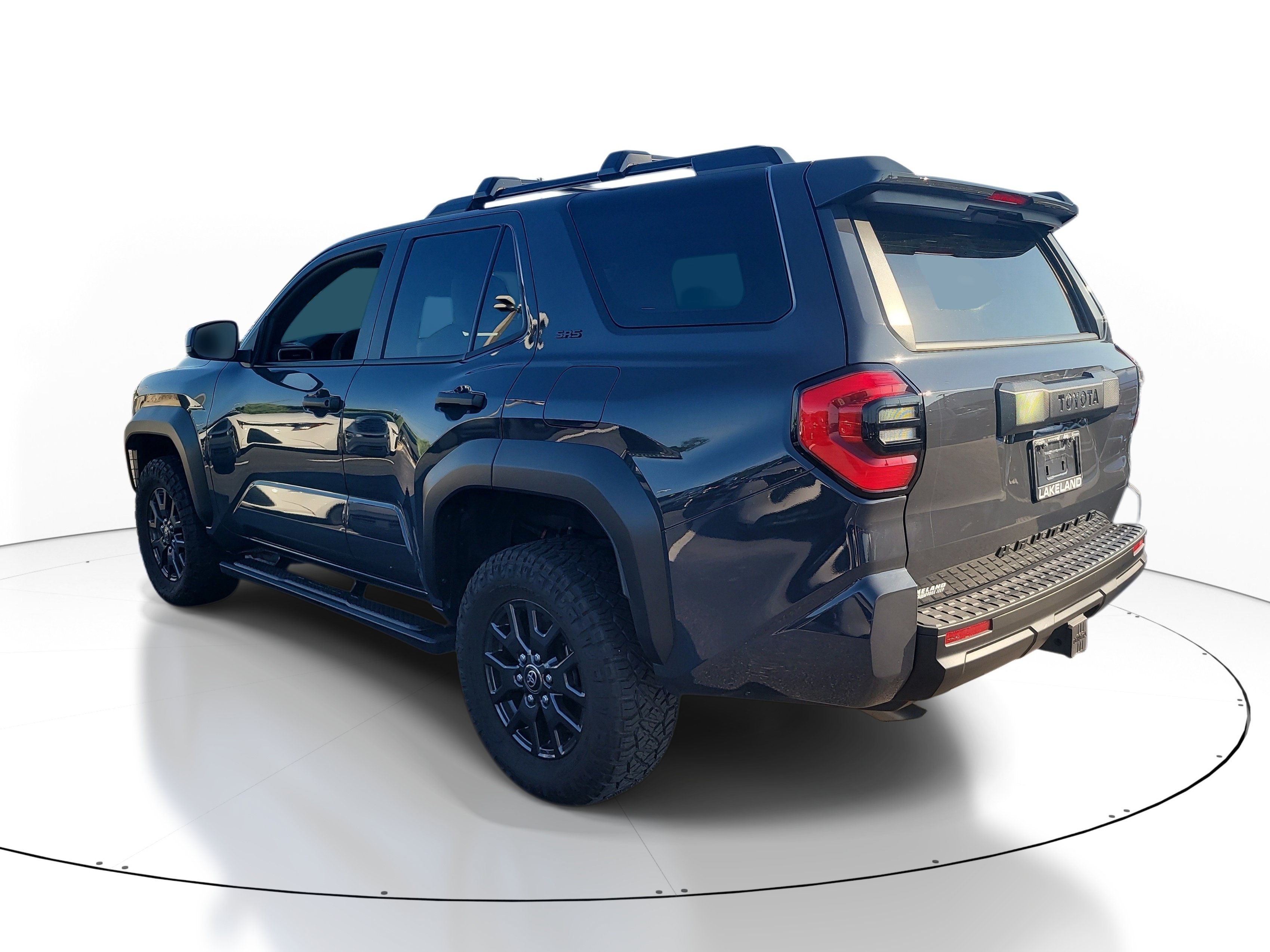 Used 2025 Underground Toyota SR5 image 6