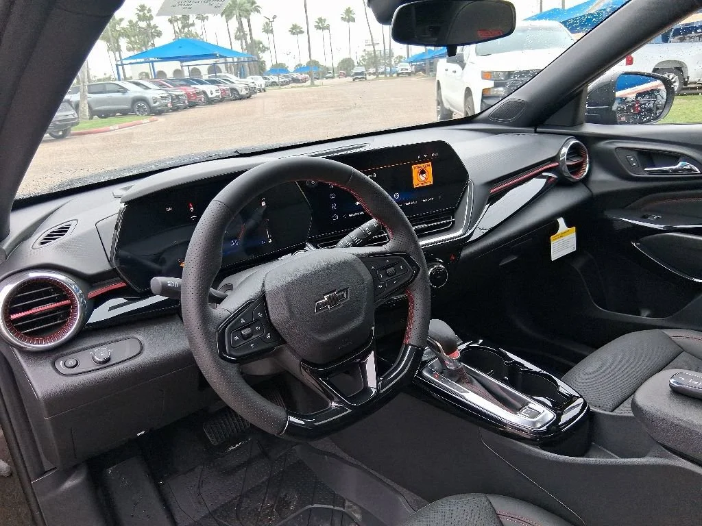 2026 Chevrolet Trax RS - Photo 9
