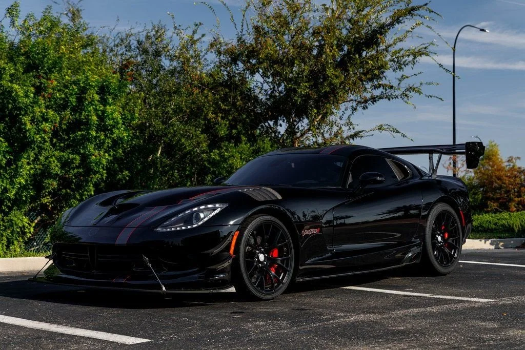 Used 2017 Venom Black Clearcoat Dodge GTC image 19