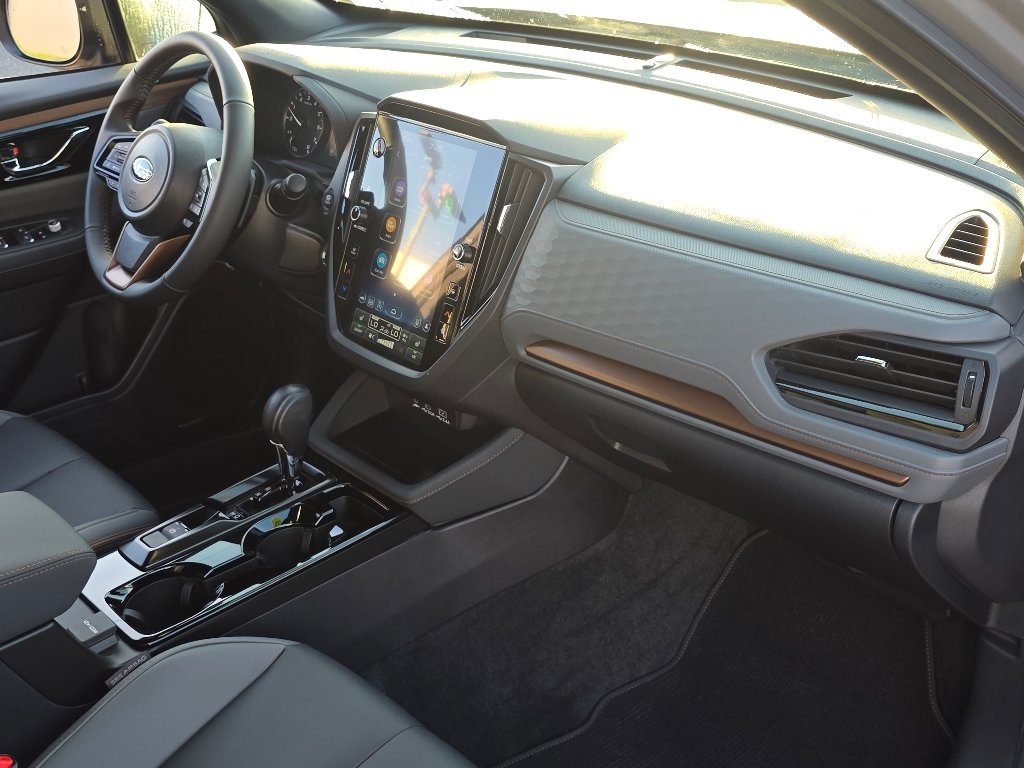 Used 2026 River Rock Pearl Subaru Sport image 20
