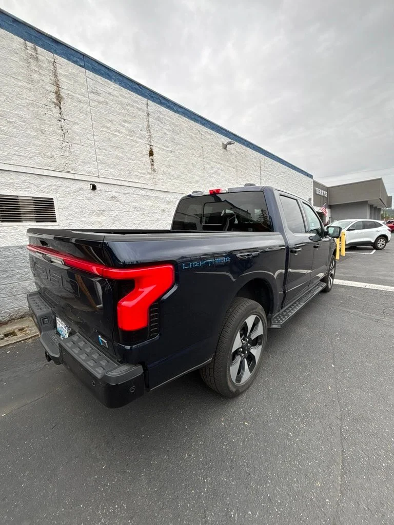 New 2023 Antimatter Blue Metallic Ford Platinum image 3