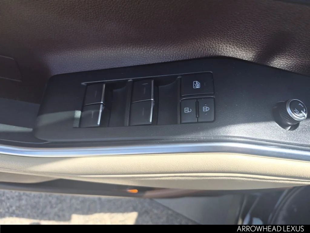Used 2022 Gold Toyota Limited image 20