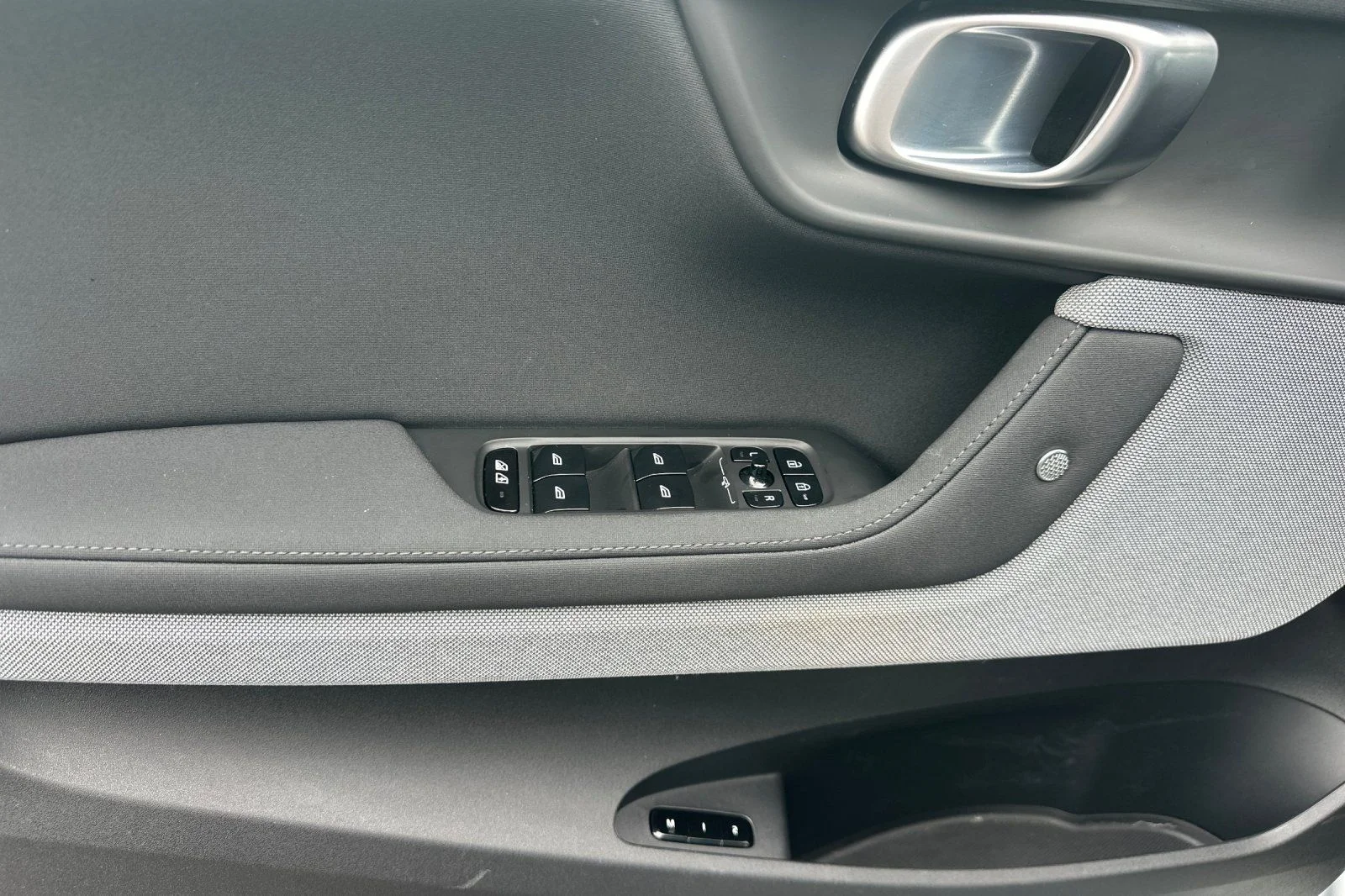Used 2023  Polestar Long Range Dual Motor image 10