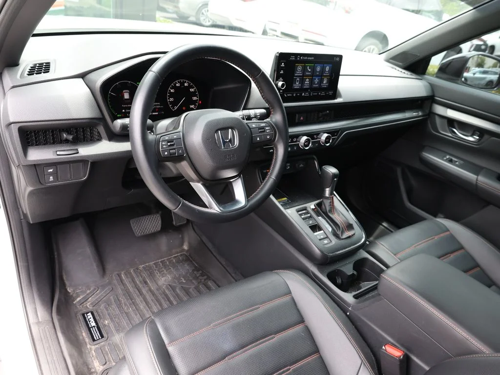 Used 2025 White Honda Sport-L image 13