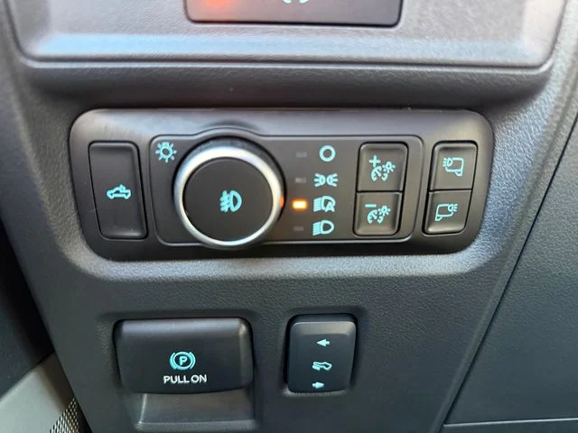 Used 2025 Black Ford XLT image 20