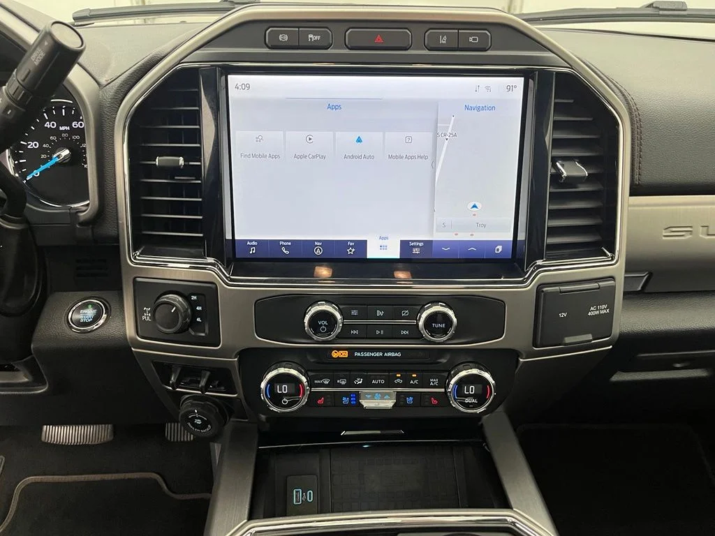 Used 2022 White Ford Platinum Lifted Truck image 19