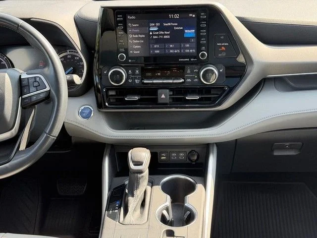 Used 2022 Gray Toyota XLE image 12