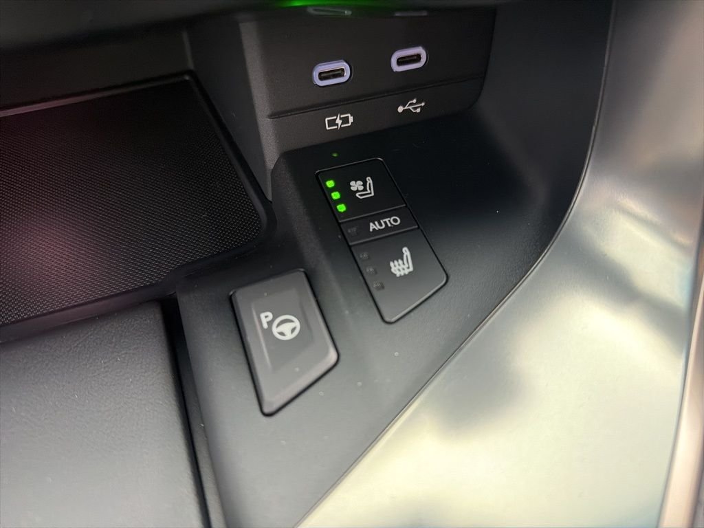 2026 Lexus LX 700h Luxury - Photo 15