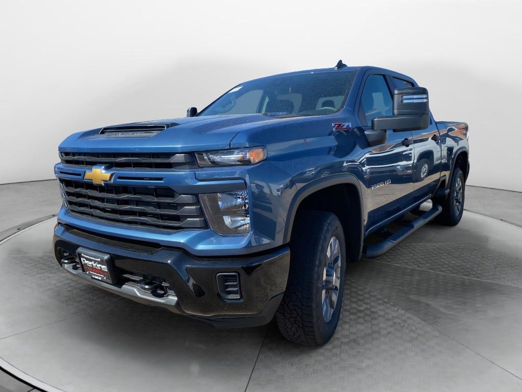 2026 Chevrolet Silverado 2500HD Custom