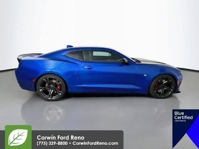 Used 2018 Hyper Blue Metallic Chevrolet SS image 11