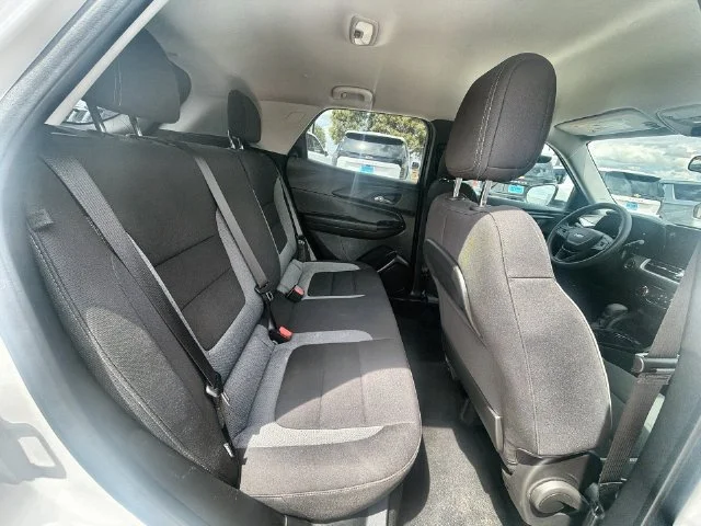 Certified Used 2025 Summit White Chevrolet LT image 25