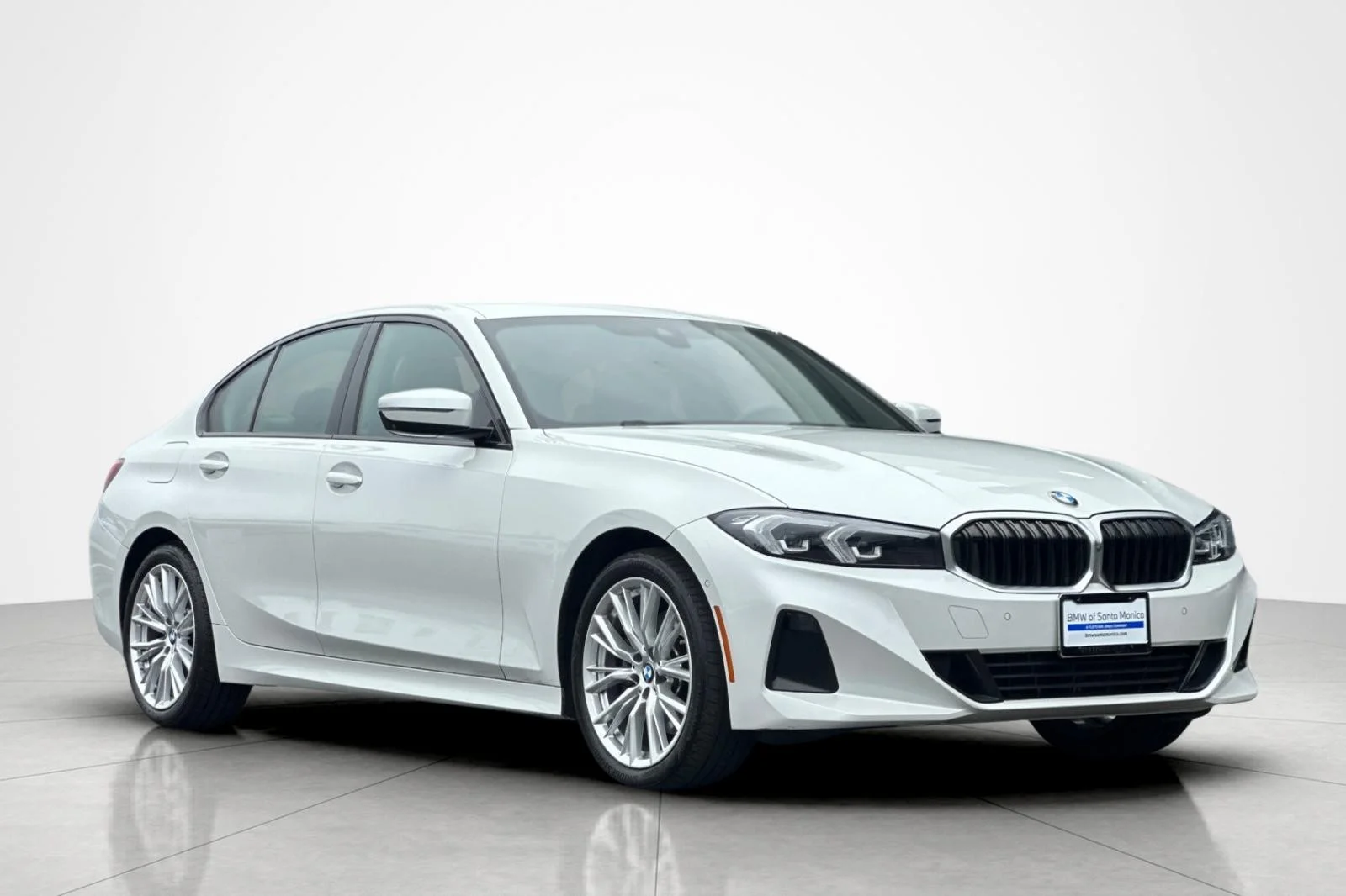 Used 2023 Mineral White Metallic BMW 330i image 7