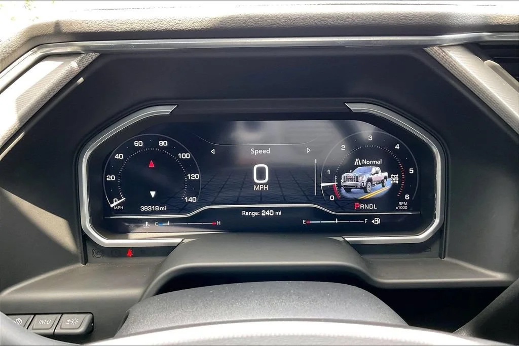 Used 2024 Onyx Black GMC Denali image 12