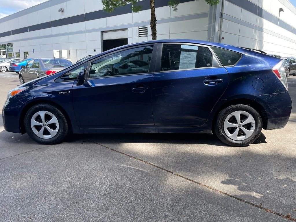 Used 2015 Nautical Blue Metallic Toyota Two image 5
