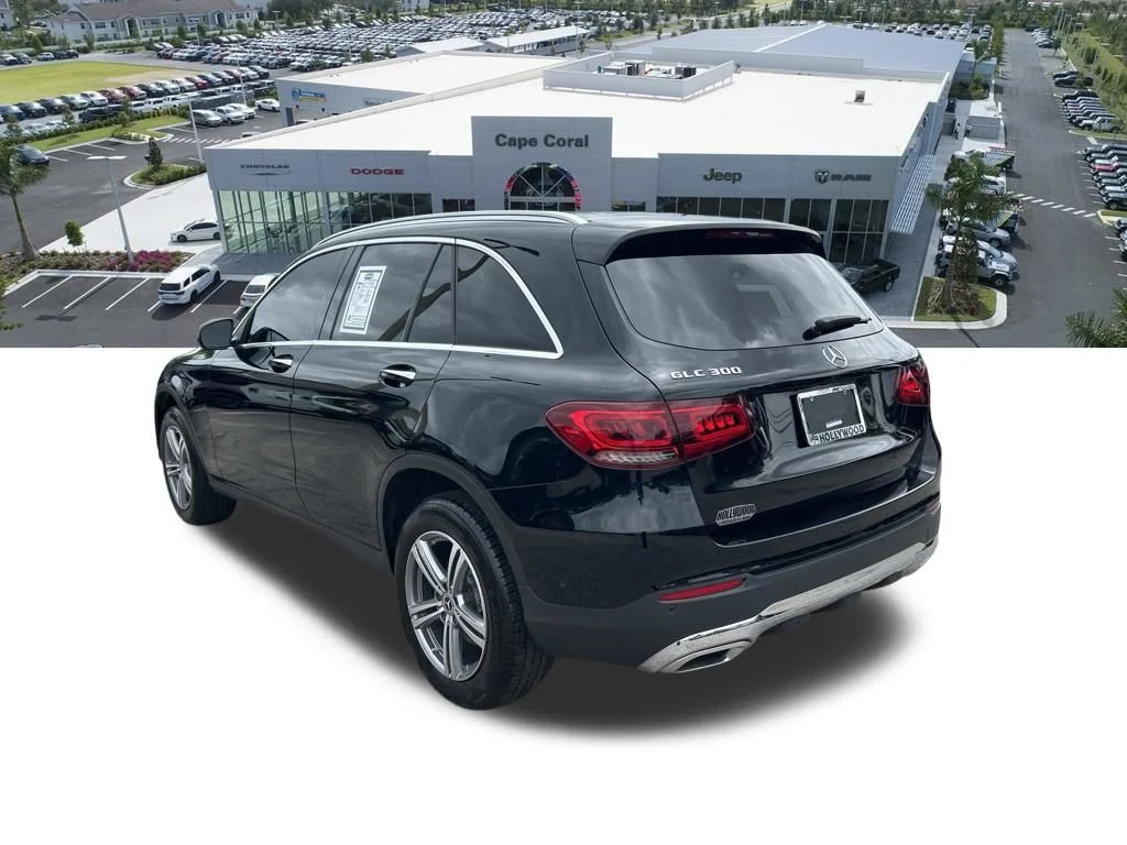 Used 2022 Black Mercedes-Benz GLC 300 image 6