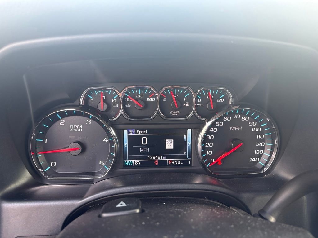 Used 2018 Gray Chevrolet LT image 10