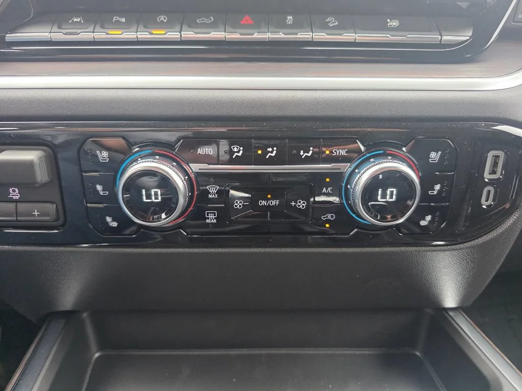 2026 GMC Sierra 1500 SLT - Photo 19