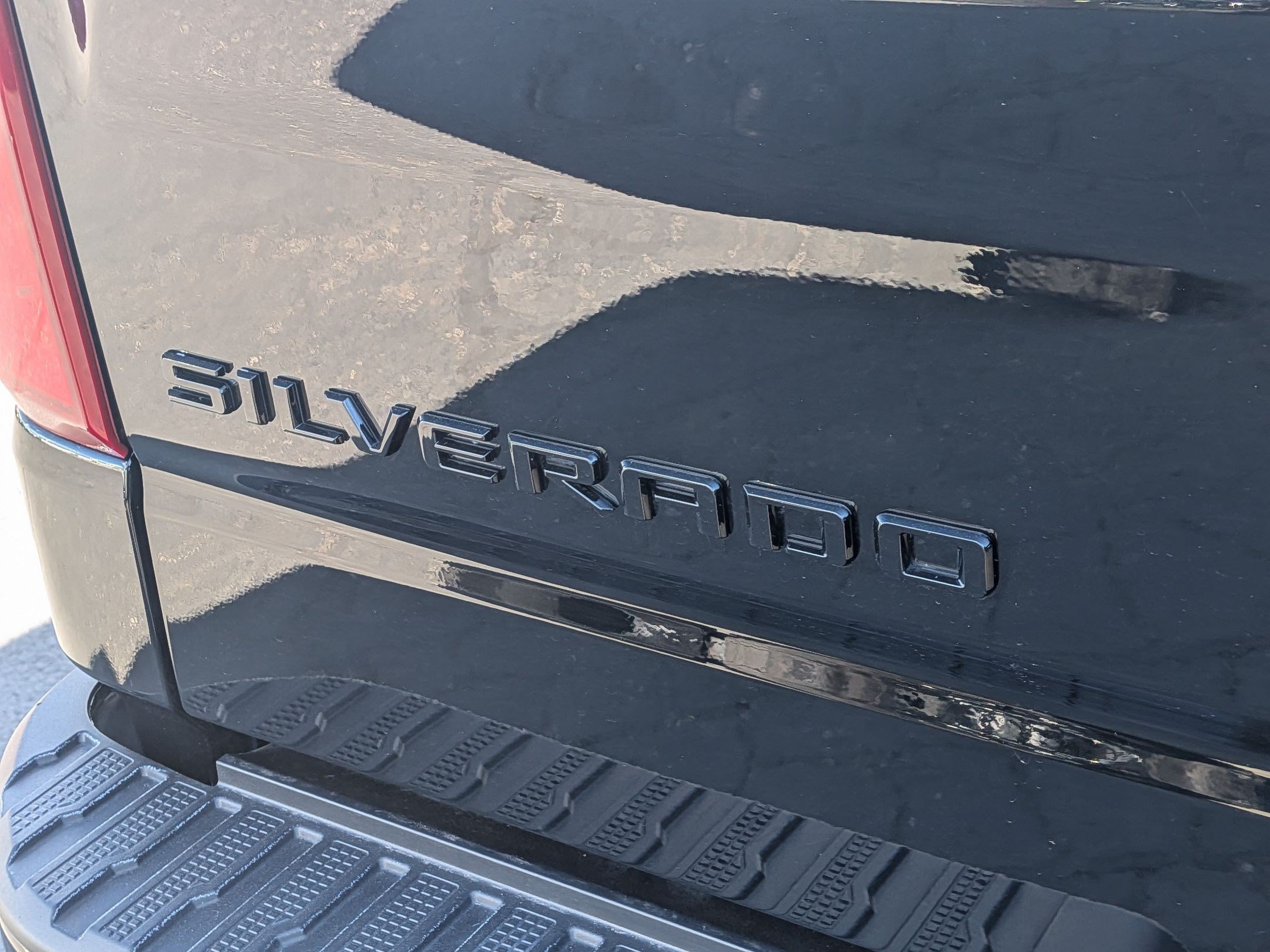 Certified Used 2024 Black Chevrolet ZR2 image 27