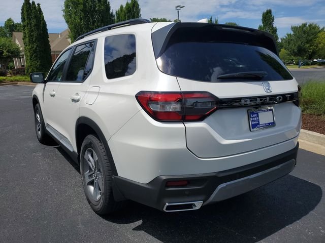 New 2026 Platinum White Pearl Honda EX-L image 6