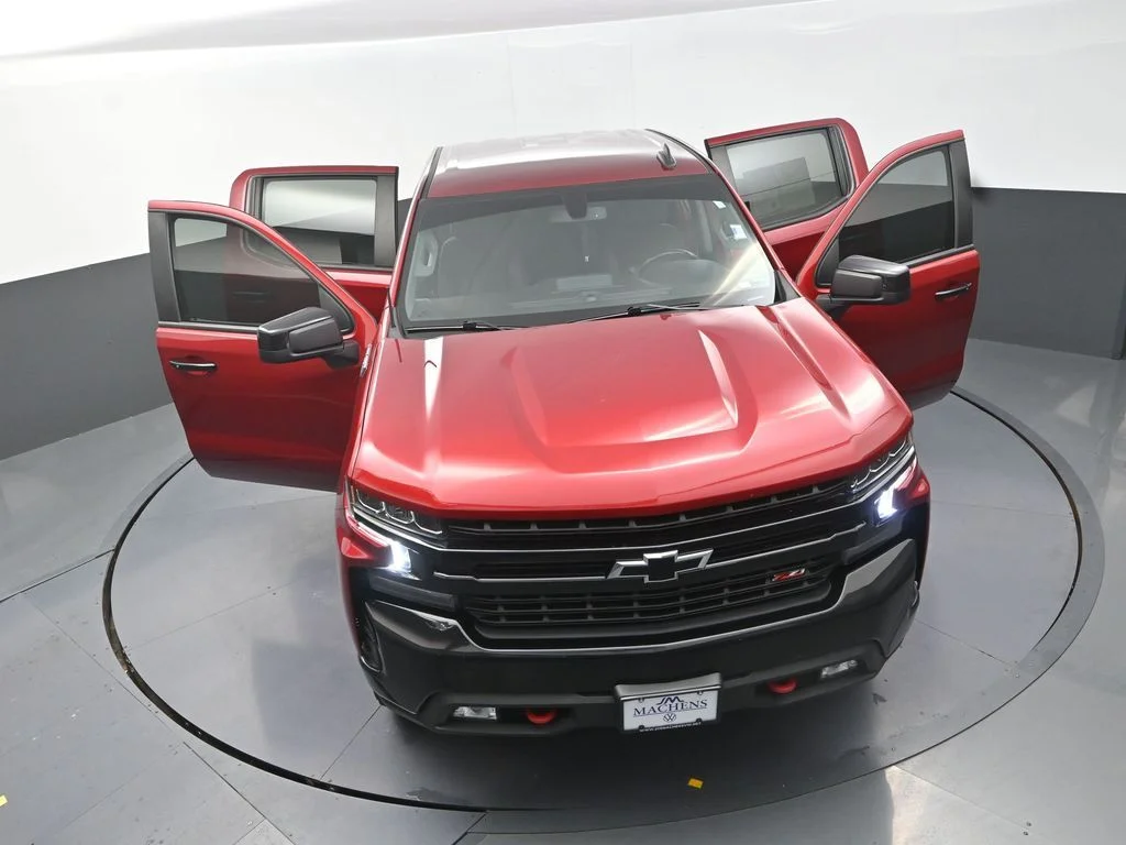 Used 2021  Chevrolet LT Trail Boss image 33