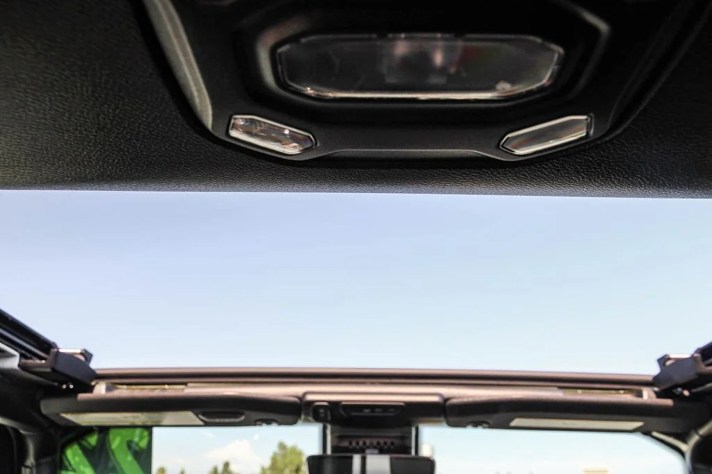 Used 2022 Green Jeep Unlimited Rubicon 392 image 16
