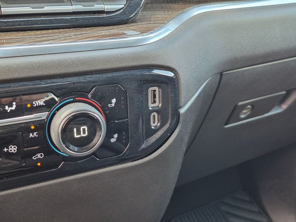 Used 2023 Summit White Chevrolet LT image 17