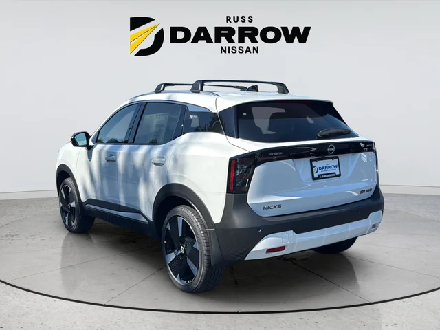New 2026 White Nissan SR image 3