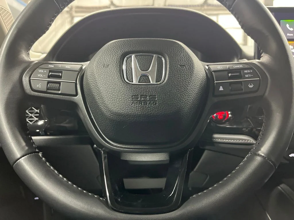 Certified Used 2023 Platinum White Pearl Honda EX-L image 16