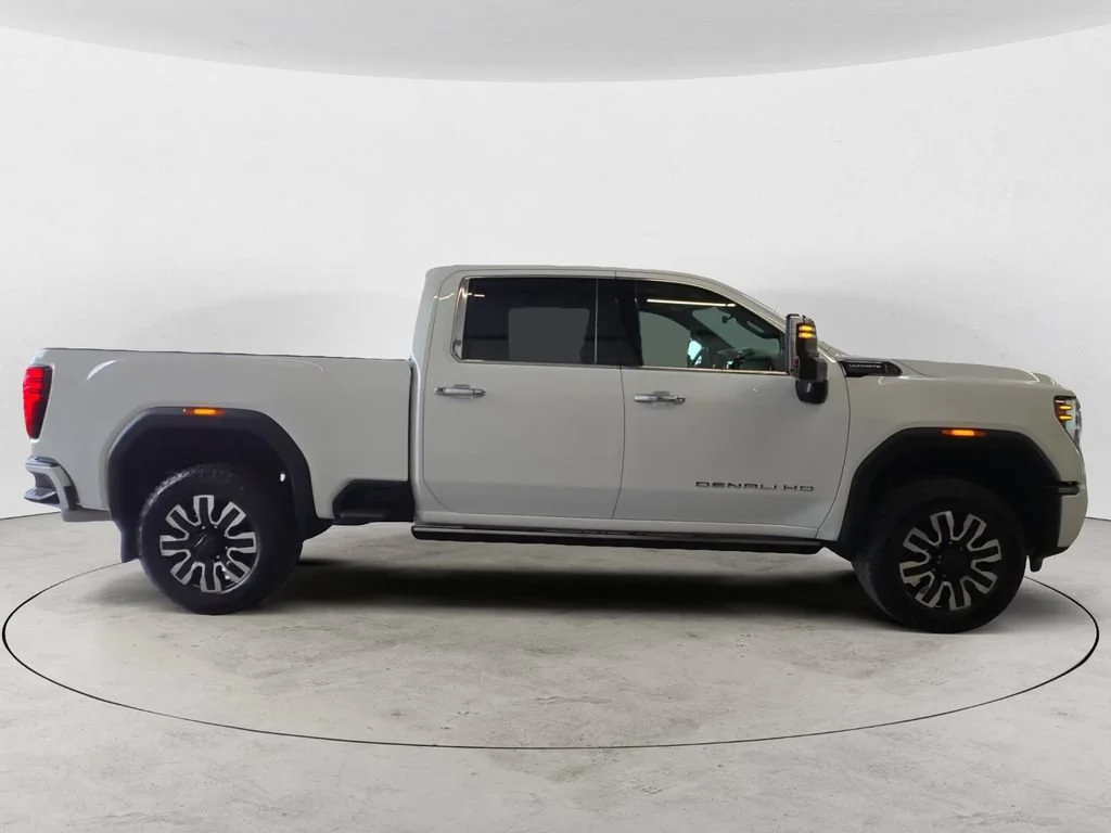 Certified Used 2026 Summit White GMC Denali Ultimate image 4