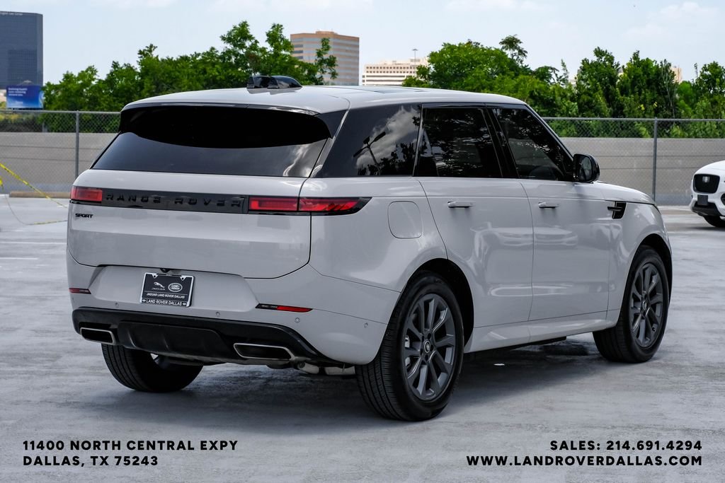 Certified Used 2025 Borasco Gray Metallic Land Rover Dynamic SE image 6