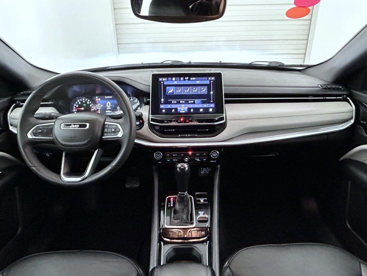 Certified Used 2023 Silver Jeep Limited image 13