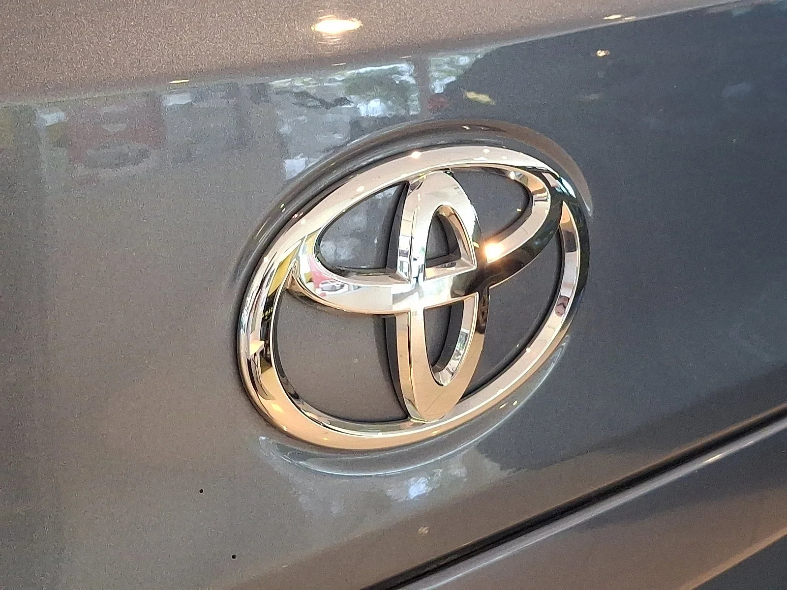 Used 2022 Celestite - 1K3 Toyota L image 30