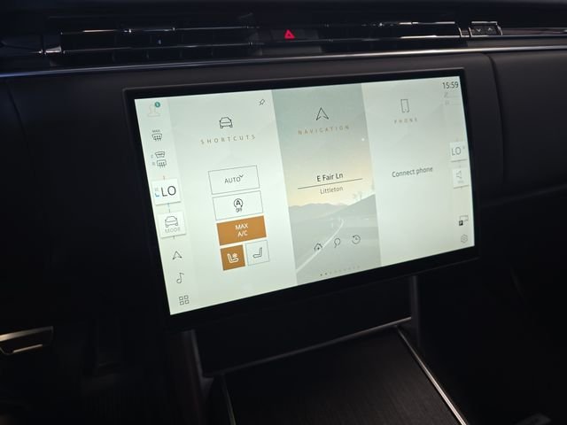 New 2026 Fuji White Land Rover SE LWB image 15