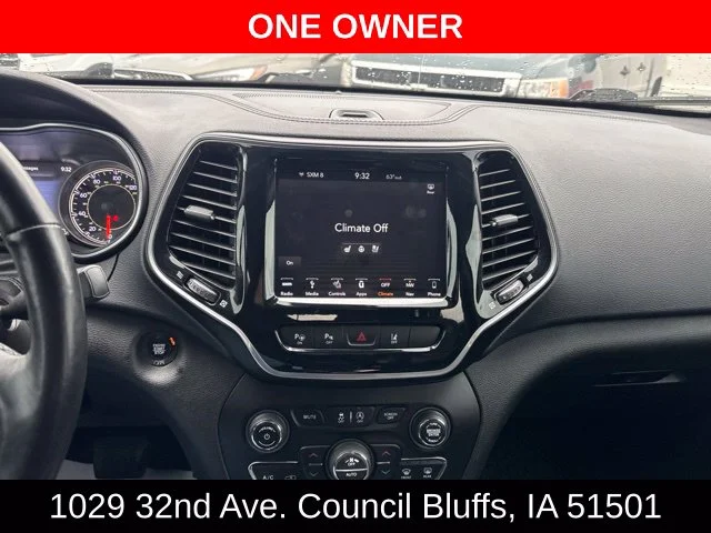 Used 2019 Black Jeep Limited image 17