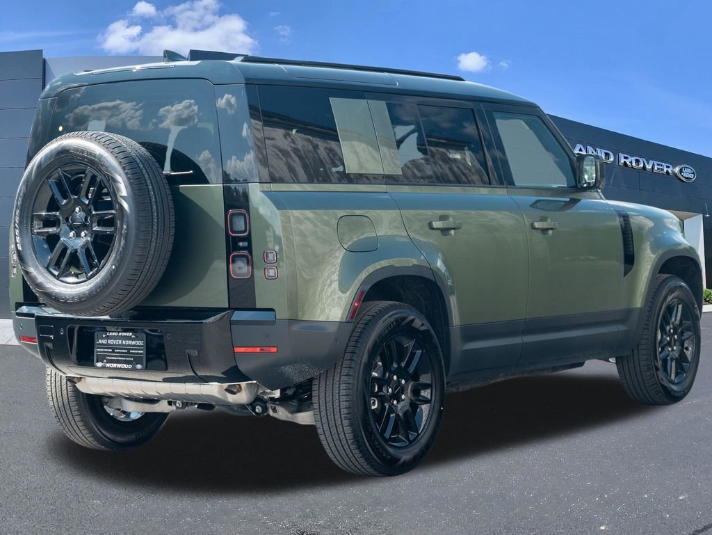 New 2026 Woolstone Green LAND ROVER S image 4