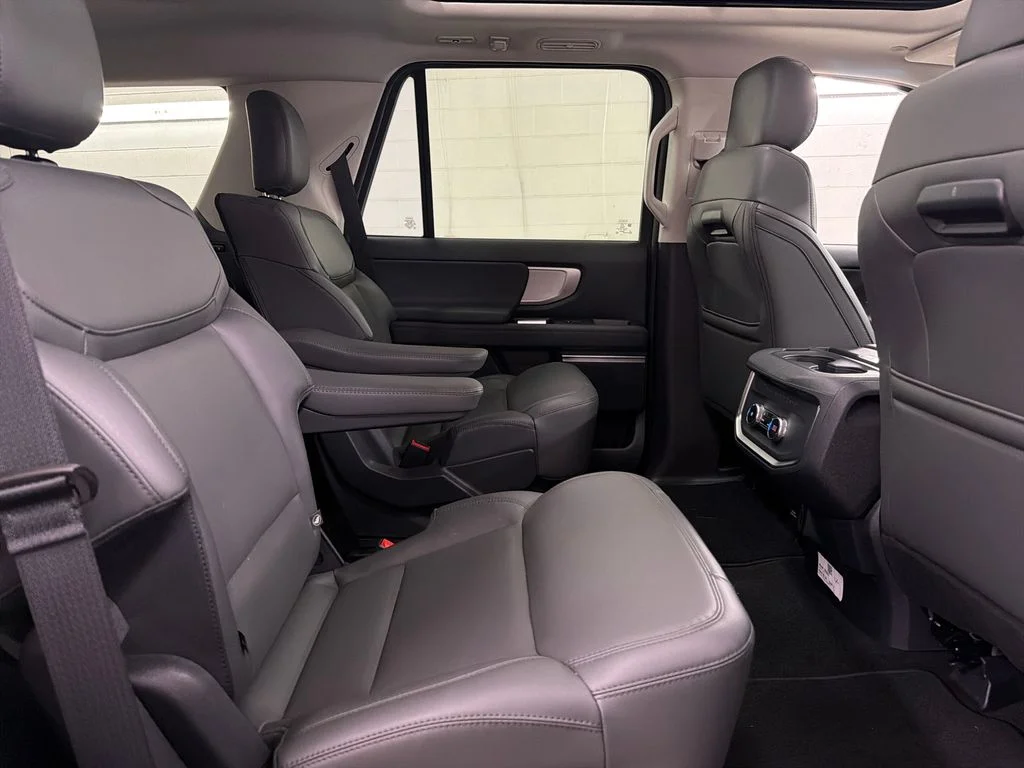 New 2026 Gray Ford Active image 30