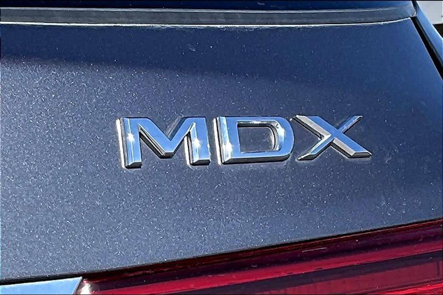 Used 2017 Modern Steel Metallic Acura w/Technology Pkg image 30