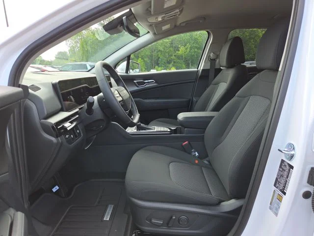 New 2026 Glacial White Pearl Kia LX image 5