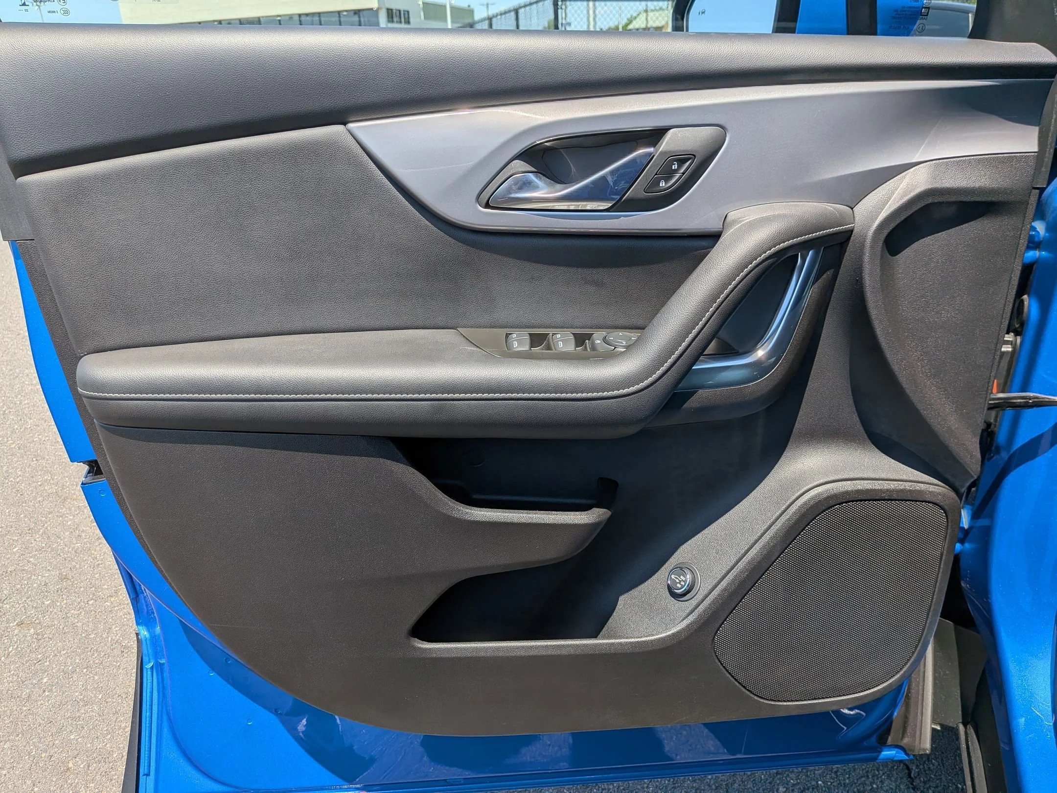Used 2024 Riptide Blue Metallic Chevrolet LT image 21